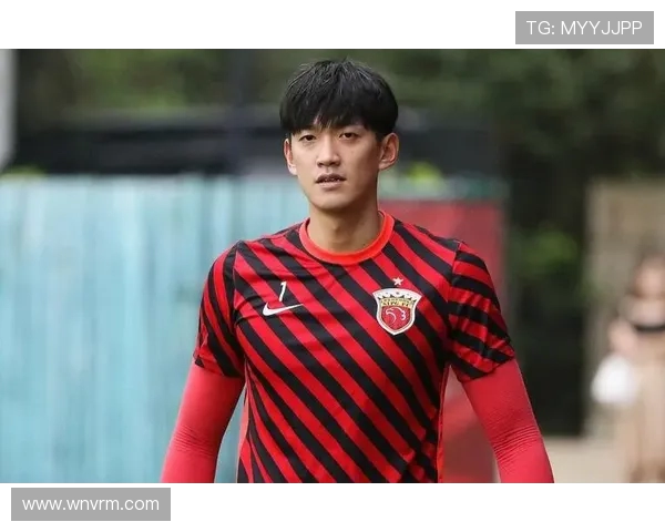 颜骏凌以稳健守门艺术引领中国足球防线新风尚